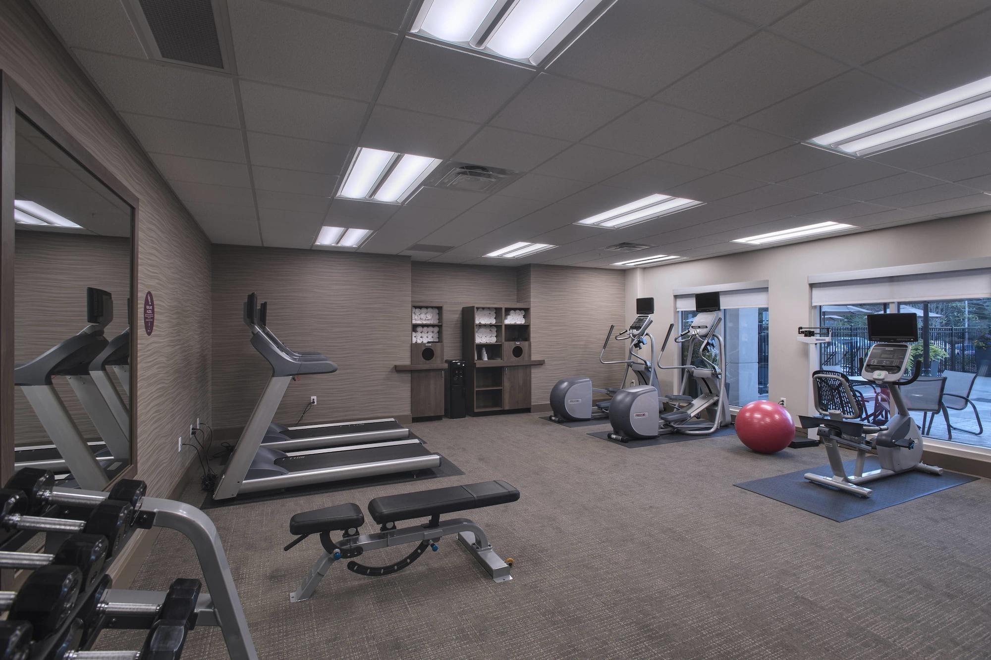 Residence Inn By Marriott Lancaster Rohrerstown Bagian luar foto