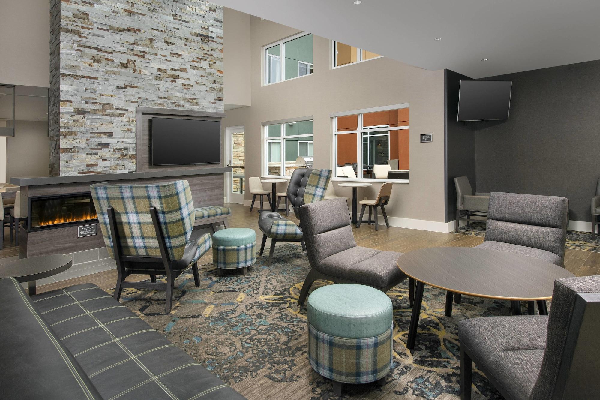 Residence Inn By Marriott Lancaster Rohrerstown Bagian luar foto